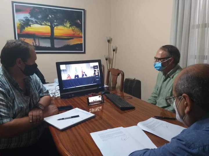 El gobierno municipal firmó convenio con el ENTE nacional de obras hídricas y saneamiento.