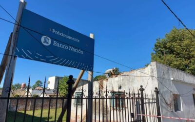 Comenzó la demolición del inmueble para la construcción de la nueva sede del Banco Nación de Santa Elena.