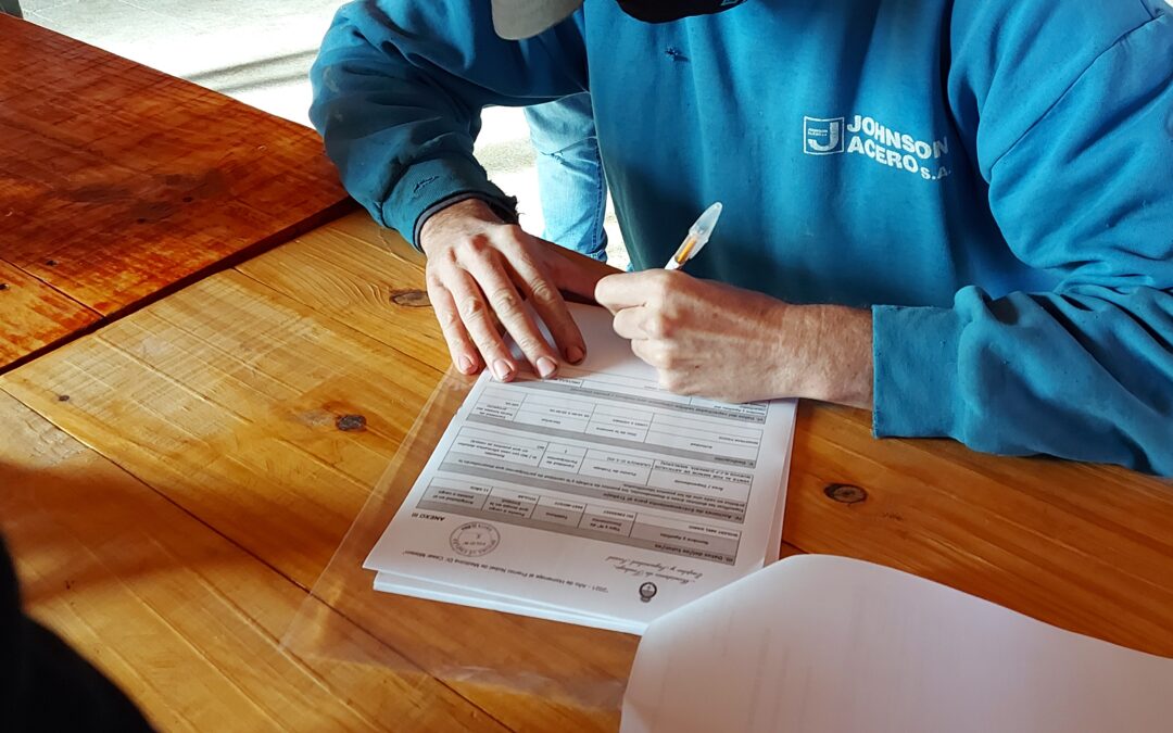 Firma de 123 nuevos programas de entrenamiento laboral.