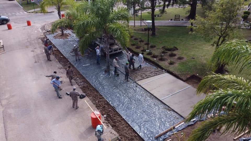 Puesta en valor y renovación urbana de calle Supremo Entrerriano.