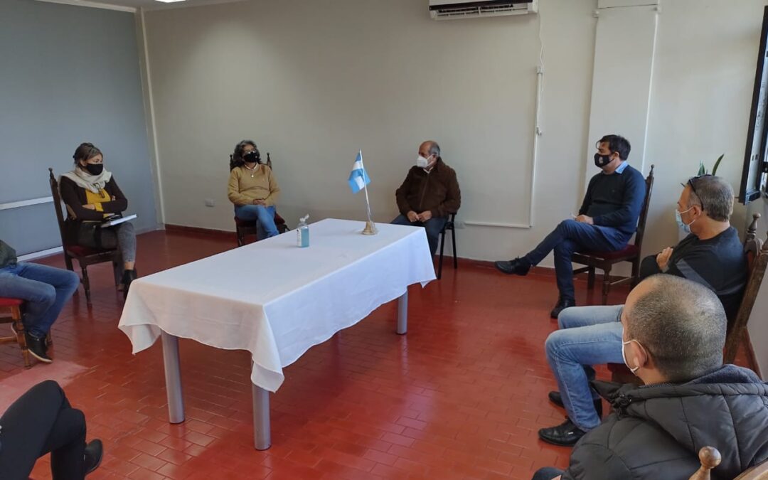 El Gobierno Municipal de Santa Elena fortalece las políticas de desarrollo y contención social.