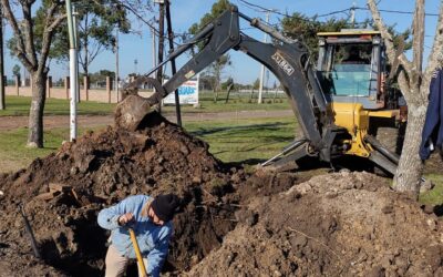 Continúan las tareas preliminares para la distribución por tanque de agua dulce en barrio 120 viviendas.