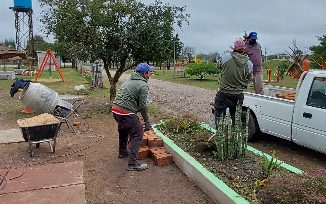 Mejoras de servicios en el Polideportivo municipal.