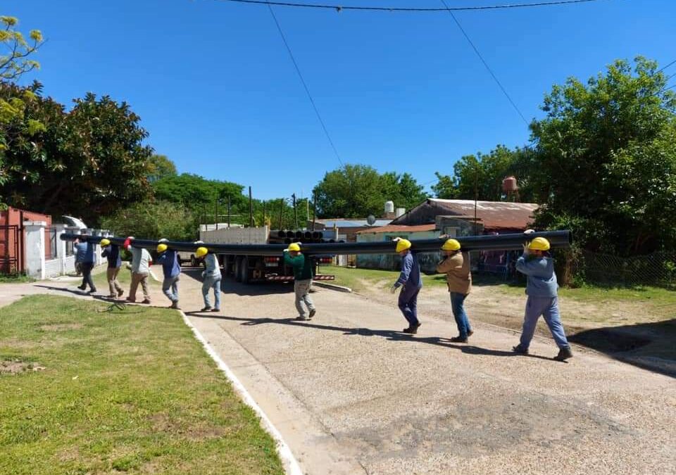Continúa la obra de optimización de la red de agua potable en la ciudad.