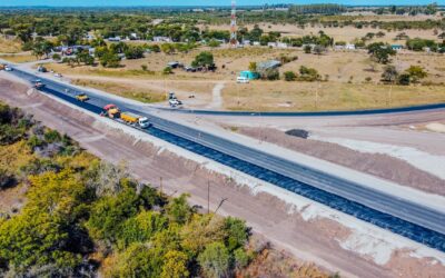 Avanza la repavimentación del acceso a Santa Elena
