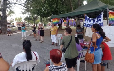Postales del día internacional de la mujer en Santa Elena.