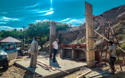 Construccion de nuevos quinchos en zona costanera.