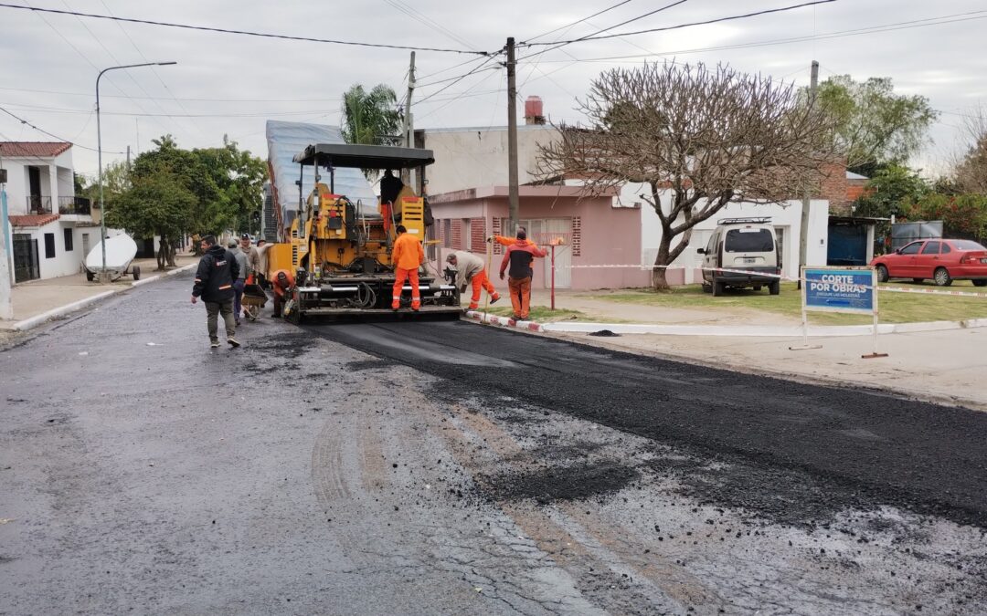 OBRAS Y MEJORAS EN CALLE PARANÁ