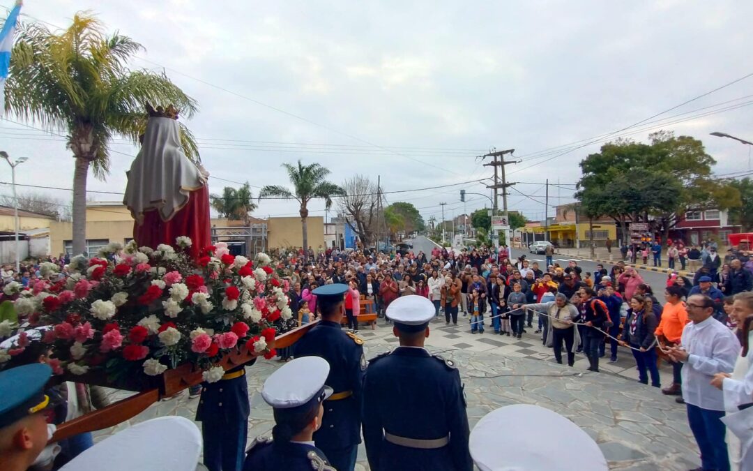 Misa y Procesion en el marco del día de Santa Elena