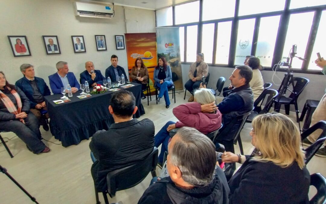 Santa Elena y Colón fortalecen su cooperación turisticá